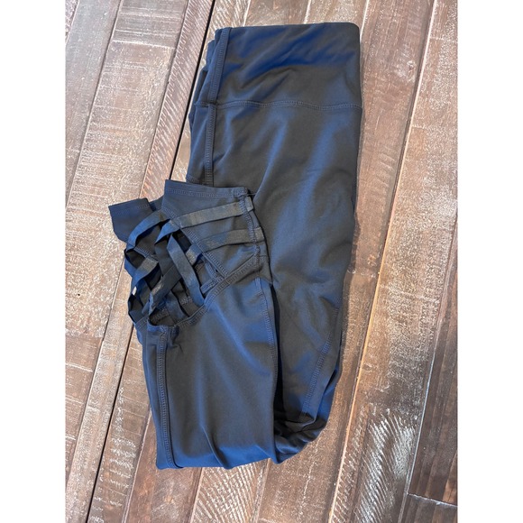 Active Life Black Capri Leggings Lattice Cutout Ankle Athletic Womens - Picture 1 of 5